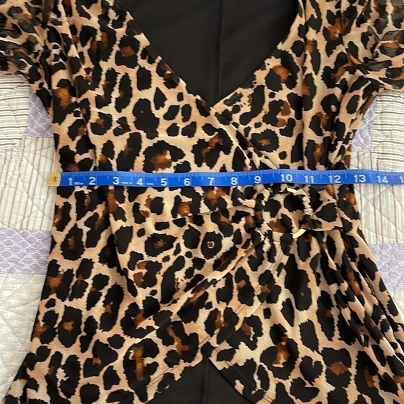 Venus O-Ring Ruched Side Animal Print size M - Picture 8 of 10